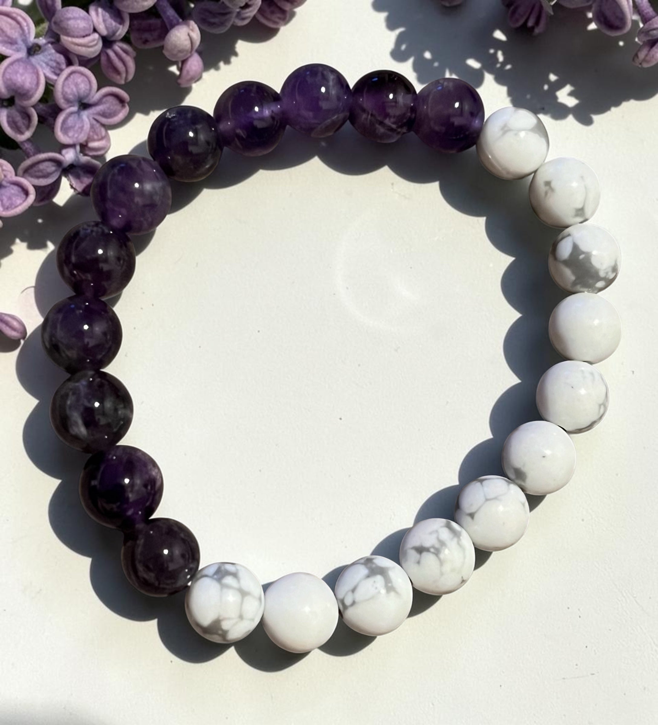 Amethyst & Howlite Crystal Bracelet – Calmness & Emotional Healing